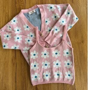 Willow & Wind Pink Floral Pattern Two Piece Sweater & Tank, Size S